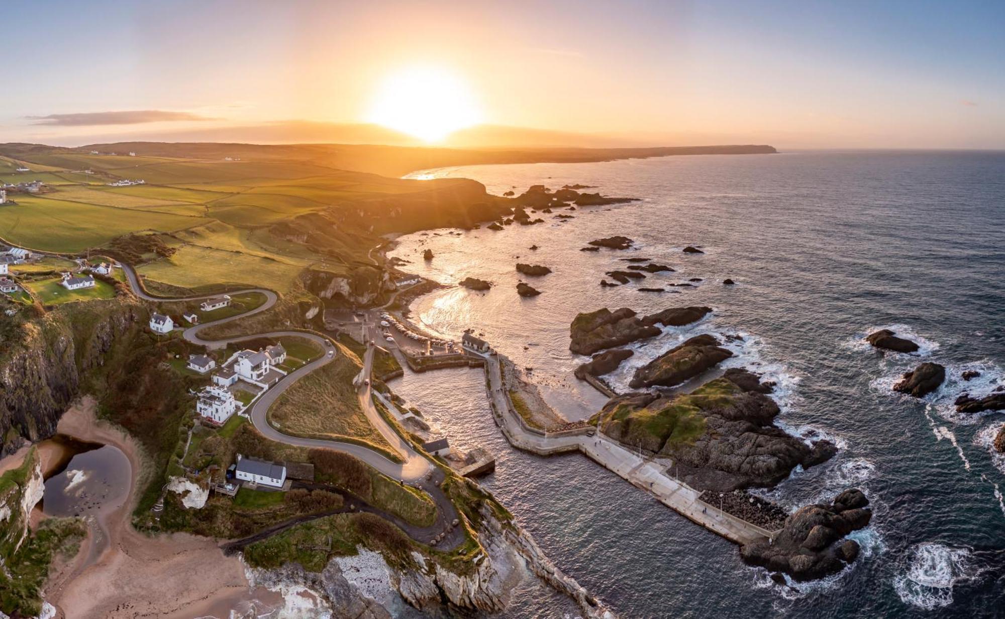 Dunnaglea Cottage, Ballintoy Dış mekan fotoğraf